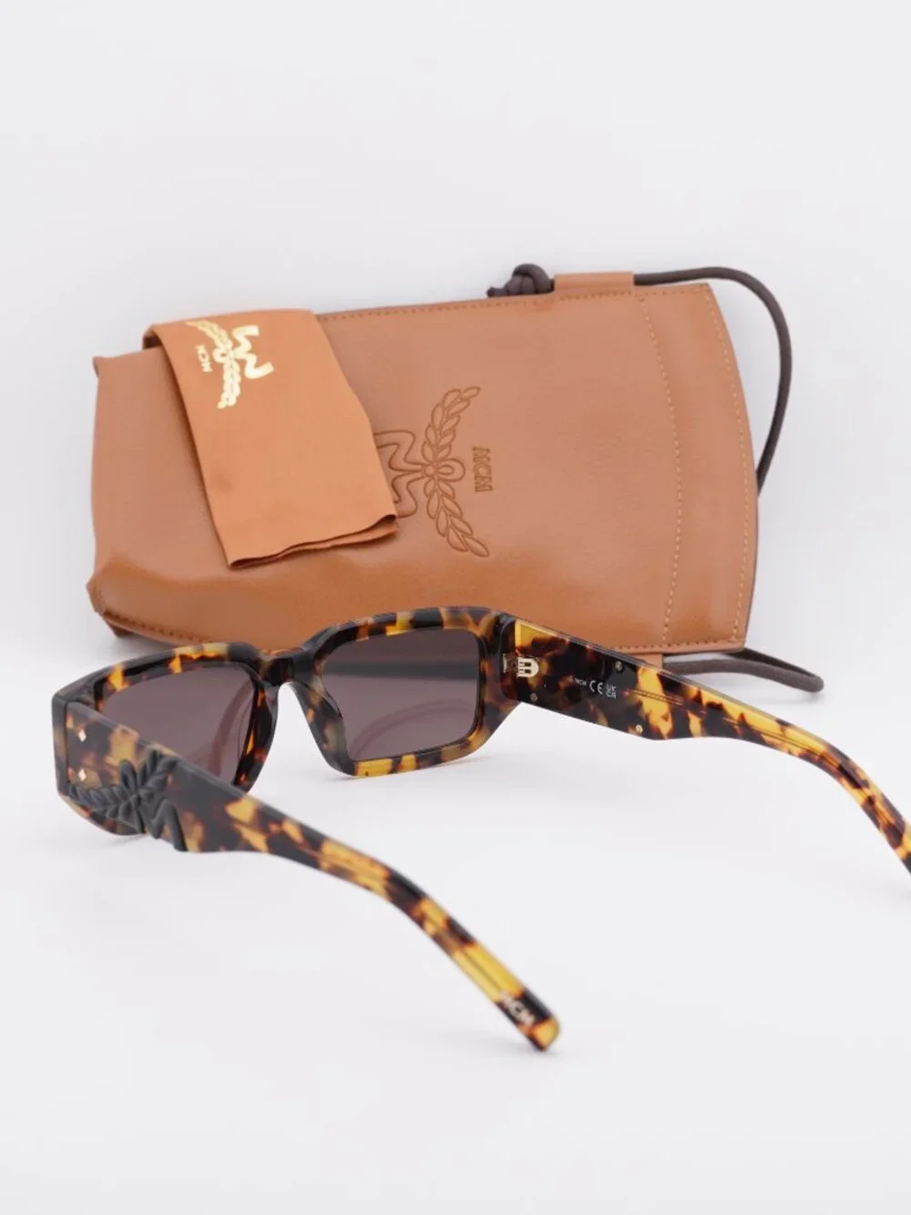 MCM MW0013 53E Rectangle Sunglasses – Blonde Havana / Brown